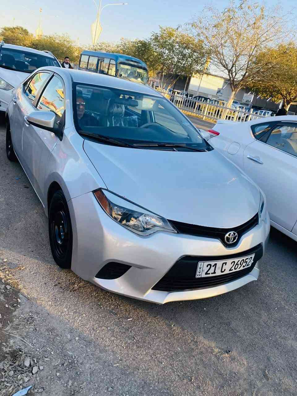 السلام عليكم كورلا ٢٠١٥ رقم سليمانيه لل٢٨ شرط التحويل دفتر بانزين كير محرك صدر كله شرط سياره ماناقصها الف بيها جاملغ تبديل وبابين رش بدون تبديل وهلال الخلفي شرط بدون دواخل بدون ايرباك بدون شاصي السعر ١٢٢ بيها مجال قليل مكاني الحويجه ***********
