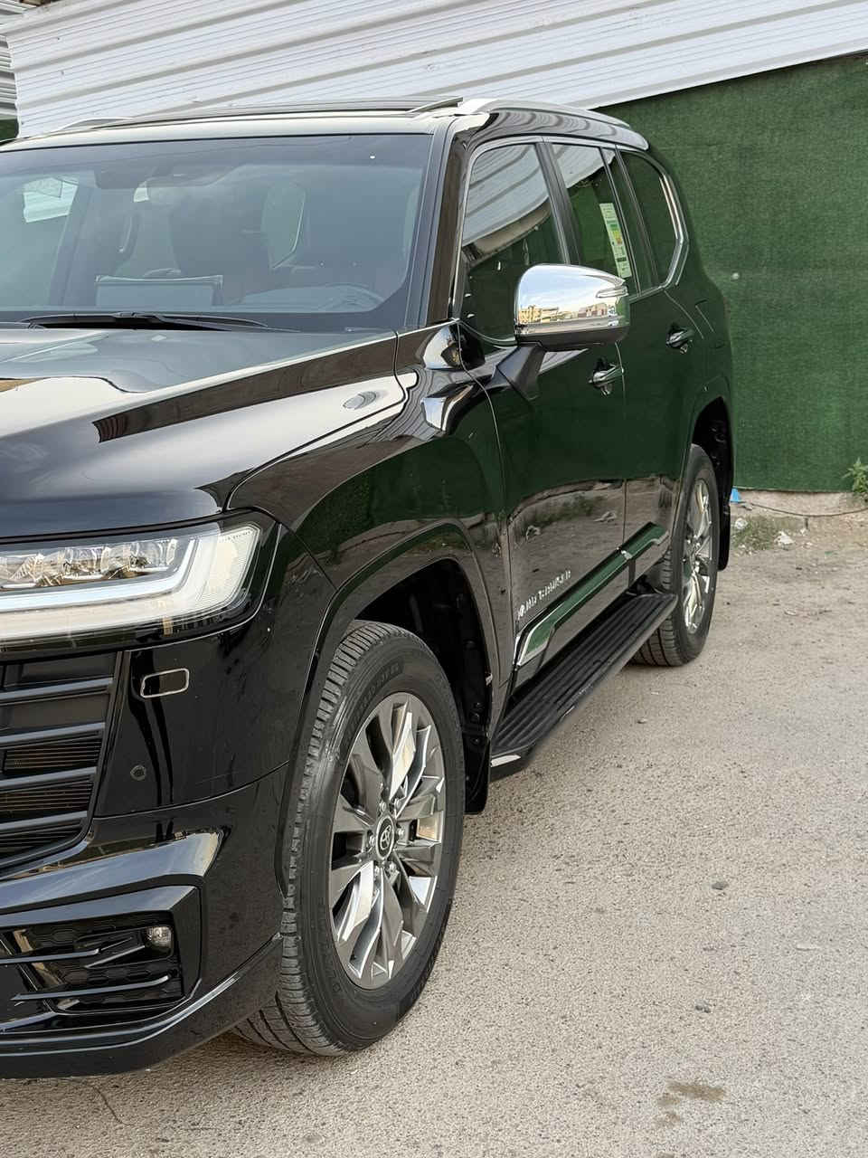 VXR 2024 تون تيربو ماشيه28 الف   مكفوله كفاله عامه مكان سياره زيونه ***********
