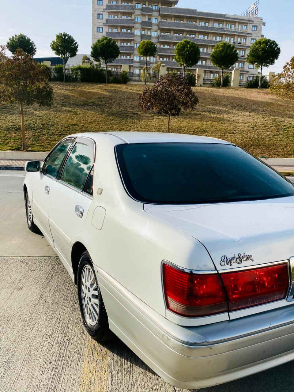 مە لیکە بڕاوە بۆ فرۆشتن 2002
دیفۆر گە ورە 
سێ دووگمە 
پە ردە 
چوارکووشن کارە با
سوکان کارە با 
گێچ ئە لکترۆنی 
تحدید سورعە 
ناوزە رد
پێش و دوا کریستاڵ 
 ساردی و گە رمی بە شە رت 
جامی هە ڵگیراوە 
گێڕو مە کینە ی بە شە رت 
کە ڤە ر گۆڕاو و شانسی کۆسە رە بە شە رت 
سە قفی بە شە رت 

سعری 38 گە ڵا و مە جالی کە م 

لە کە لارم 

***********
