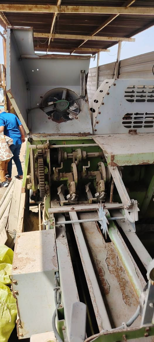 كابسه موديل 2019 نضيفه مكفوله كفاله عامه كلهه عل غراضهه شركه مشتغله موسم واحد فقط إستفسار عل رقم  ***********
