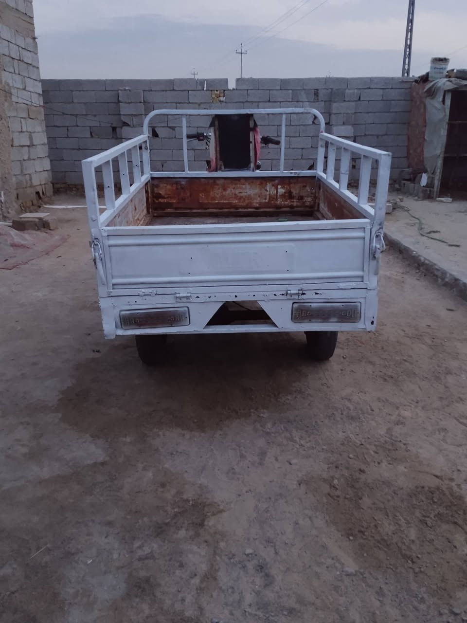 سلام عليكم ستوته لبيع كلك كلك ستوته نضيفه وجاهزه تواير ابو خطه اكسن 17ويل كدام كهربائيات كله شغاله سعر خاص او تصال ***********مكان رميثه
