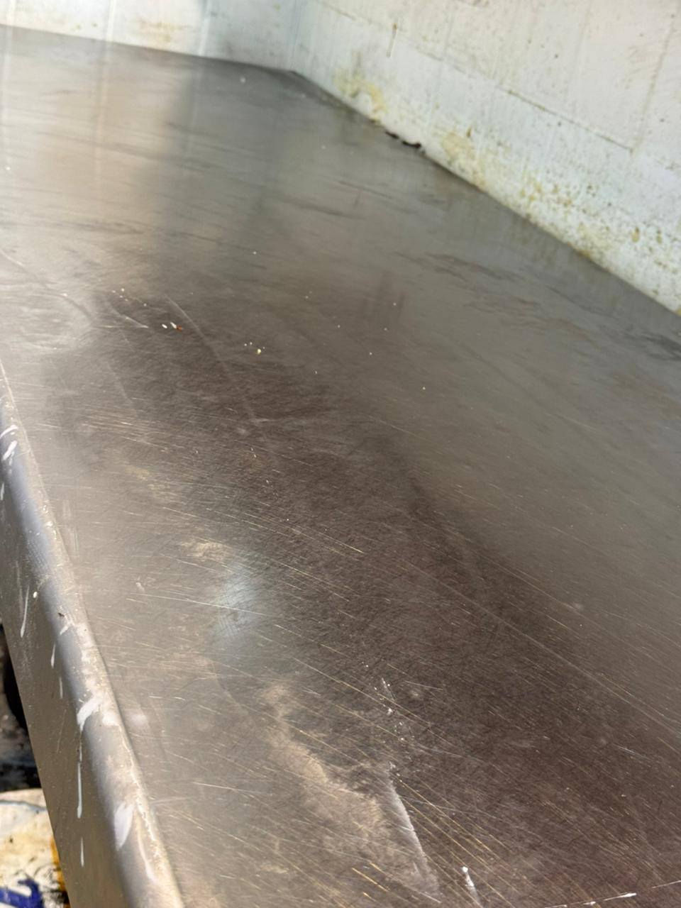 المحل للبيع مساحة ٢٠٠ متر لعدم التفرغ 🥐
الموقع : حي الجامعة مقابل المشتل🧇
المحل كامل بكل ملحقاته و جاهز 🥞
يرهم فرن و يرهم محل تجاري او مطعم 
رقم صاحب المحل 
***********
