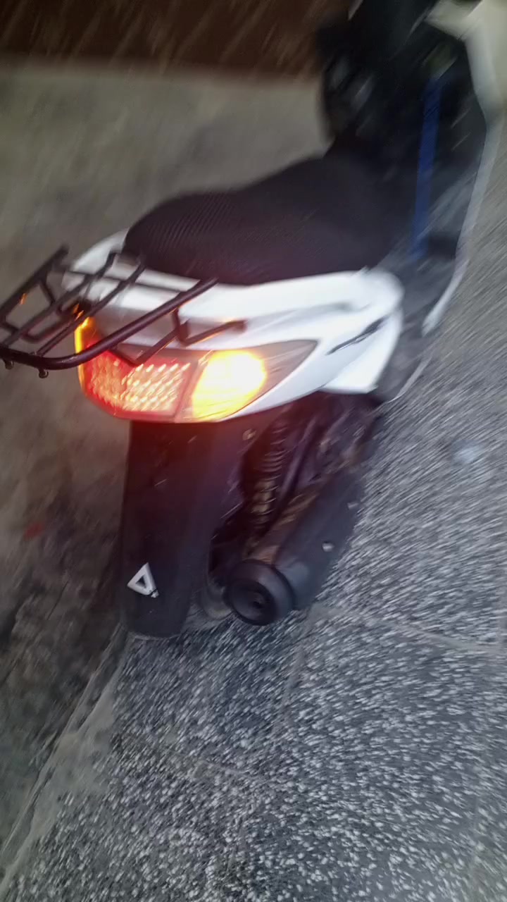 سكنس يابانية 140 للبيع بغداد حي نصر سعر 600بيهة مجال ***********
