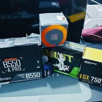 قطع كمبيوتر • معالج R5 2600 • مذربورد B550 • بور سبلاي 750W • SSD 258G...