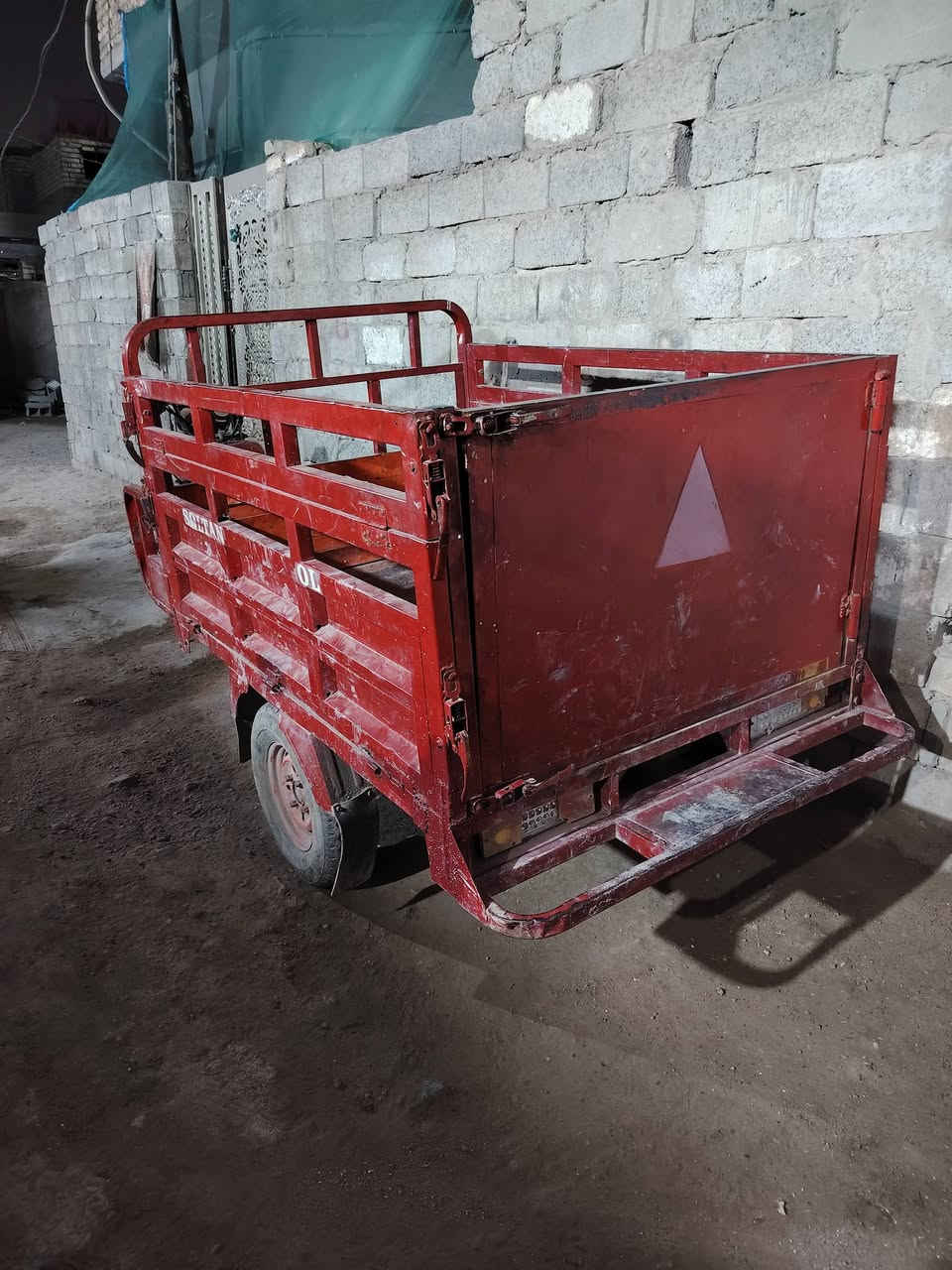 السلام عليكم
ستوته صلطاني للبيع
شغاله سلف هندر السعر ٦٥٠
المكان الشعلة الخير
***********
