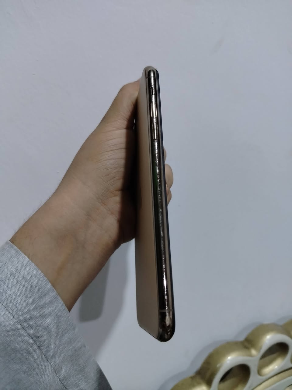 مراوووووووس فقطططط حسب قناعة 
11برو ماكس مبدل شاشة وبطارية سلاسة شاشة فووول فيس أيدي شغال ذاكرة ٢٥٦ وكاميرا الاماميه ماتشتغل شغلتها بسيطة متكلف


**إذا كنت صاحب هذا الإعلان وتريد حذفه لأي سبب، رجاءا أرسل رسالة إلى الدعم الفني**