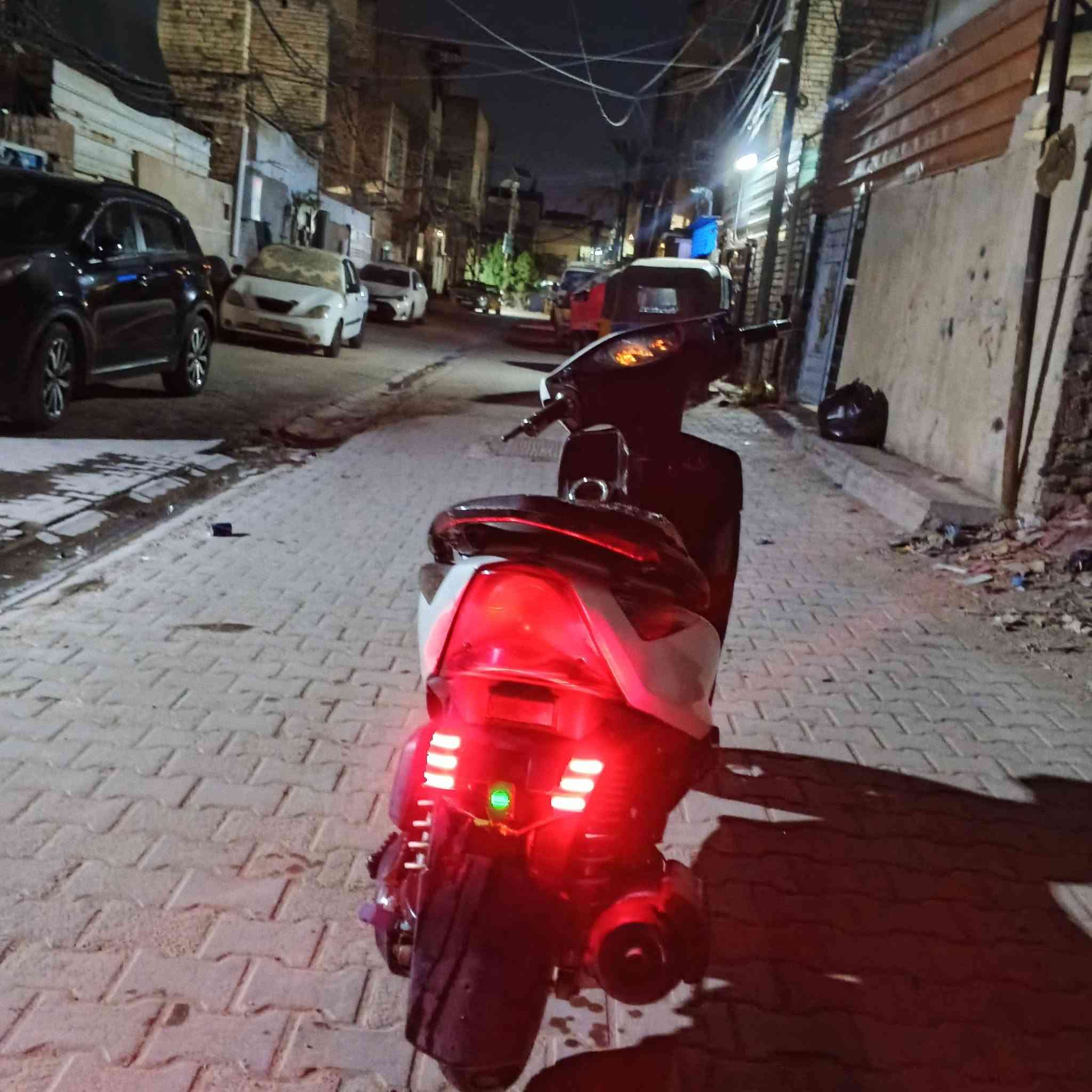 السلام عليكم 

ثعلب 140 للبيع 

نكرة سلف +هندر 

دراجه يرادلهه ترتيب بسيط 

العنوان. بغداد 
***********  اتصال 

*********** واتساب

السعر 400 وبيه مجال بسيط كلش
