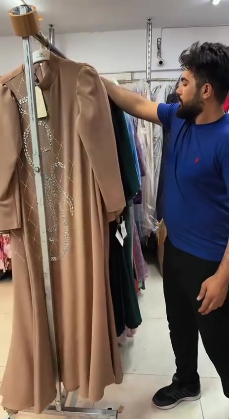 شروة فساتين سهره سريات نظامية العدد 200قطعه سعر القطعه 15.5دولار
00905364255596
رابط قناة التلغرام
https://t.me/lailyalmansour


**إذا كنت صاحب هذا الإعلان وتريد حذفه لأي سبب، رجاءا أرسل رسالة إلى الدعم الفني**