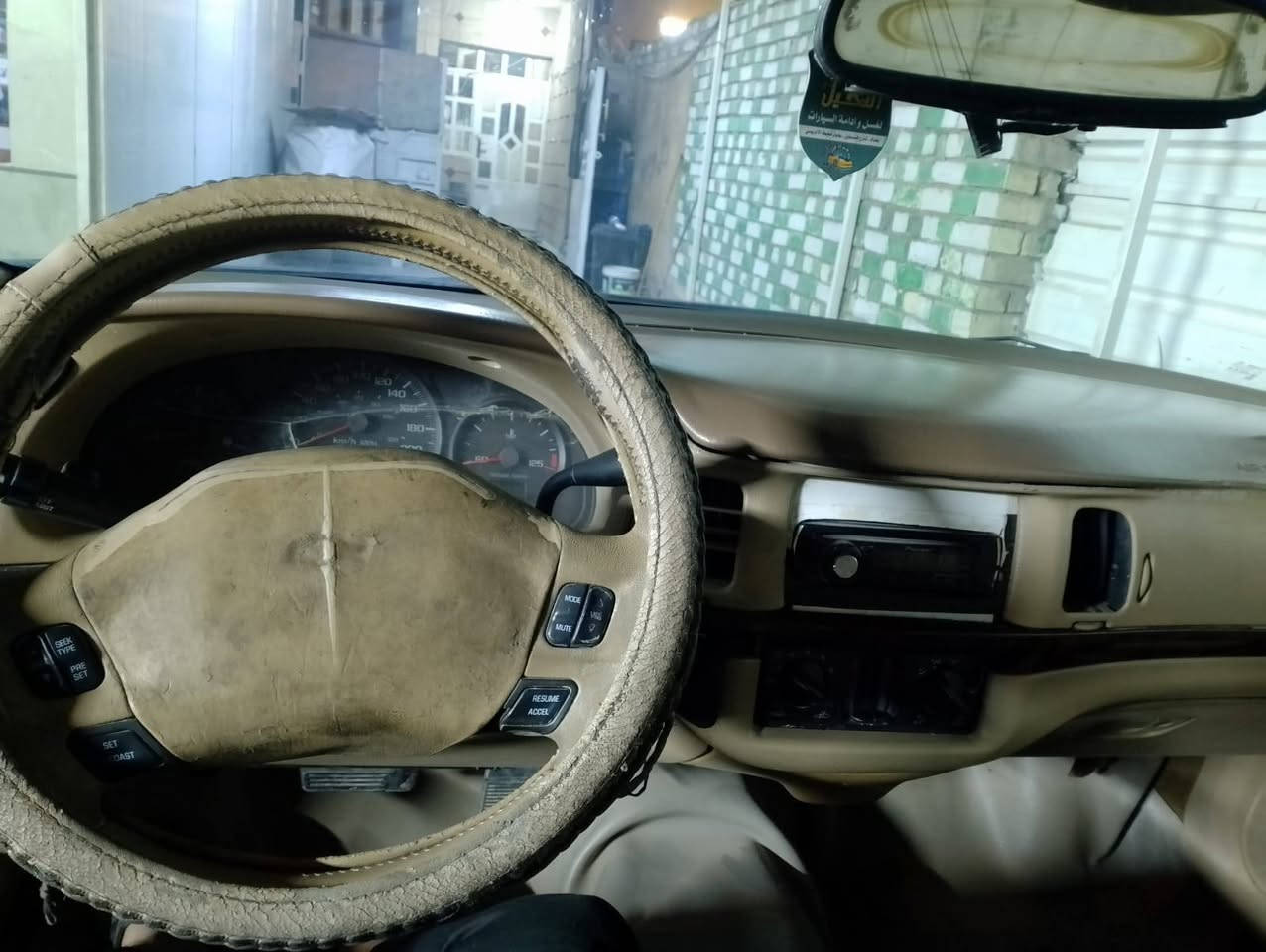 امبالا للبيع ، موديل 2000 نقصها ظفيرة فقط
السعر مناسب جداً ،،، الشراي يتصل او يتواصل واتساب ويدلل 
ه‍ ***********
