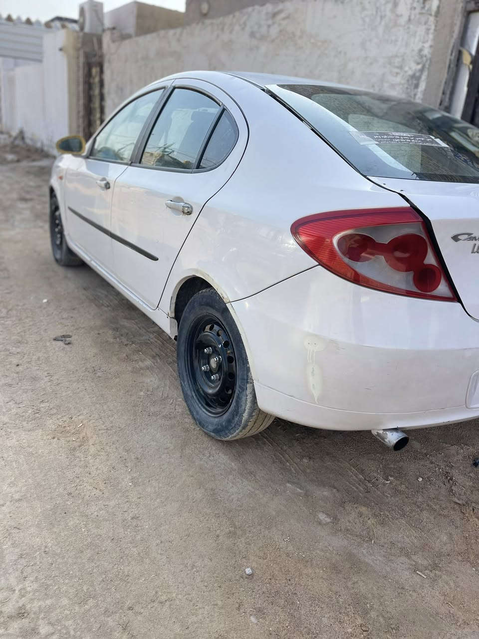 سلام عليكم مرخصت  الادمن سياره براتونً مديل. 2008
مكينه وكير كورله ياباني محرك 1800سياره مكفوله 
السياره بسمي مداور ثاني يوم سنويه 2030 مراوس بكيه بسته نضيفه حسب القناعه السعر 40 وبيها مجال 
الاستفسار ***********
