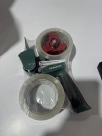 متوفر • للبيع