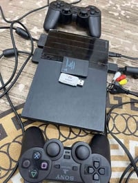 بلايستيشن٢ • يدتين • ٨٠لعبة