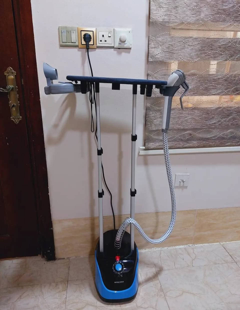 مكوه ملابس عامودي للبيع  جديد مامستعمل ابد شرط باب اول مكان كركوك شراي يتفضل خاص


**إذا كنت صاحب هذا الإعلان وتريد حذفه لأي سبب، رجاءا أرسل رسالة إلى الدعم الفني**