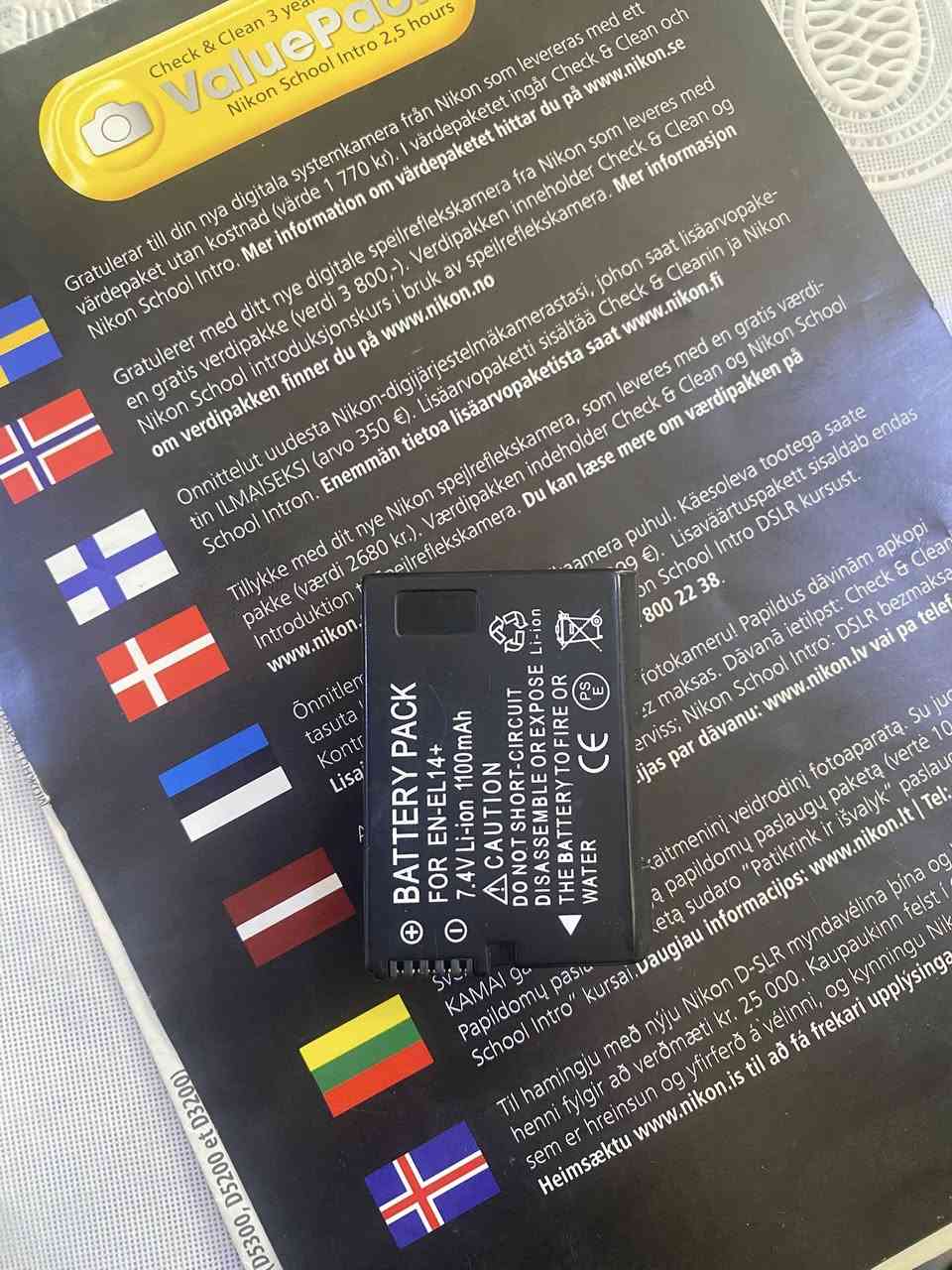 كامره احترافية اشتريته ب ٥٠٠الف جان  عندي مناسبة واريد ابيعه ب ٢٥٠ الف قفل


**إذا كنت صاحب هذا الإعلان وتريد حذفه لأي سبب، رجاءا أرسل رسالة إلى الدعم الفني**