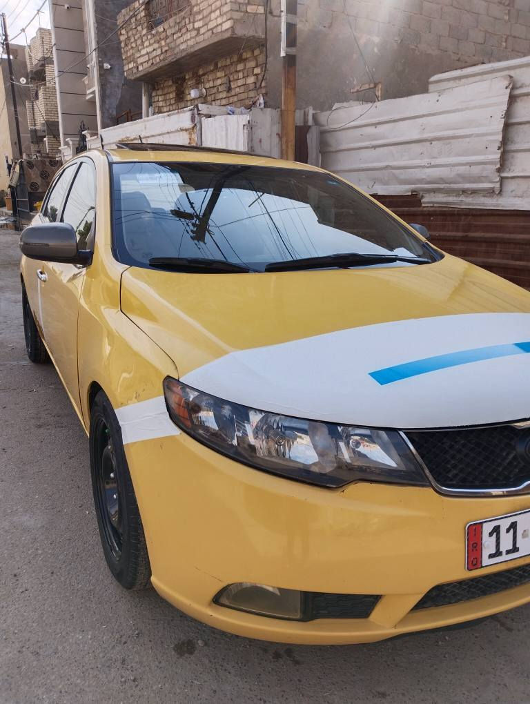 كيا فورتي 2013 وارد امريكي بصمه مكينه وكير جدد مكينه 2000 دوش تبريد ثلج تدفئة تخم تاير تحكمات ستيرن اشاير مري تدفئة مقاعد مانع تزحلق  كهربائيات كلها شغاله مصفره هيئة وغرامات سيارة مال شغل خير من الله رقم بغداد دولي بأسمي شرط التحويل السعر 77$ مكاني بغداد البياع تقاطع درويش *********** بغداد, العراق
