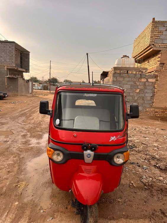 سلام عليكم
بباجو 21نضيفه بشكل اوراق كامله لا صبغ ولا تعمير ولا خياس 
محرك يخبل من ايدك لشارع متوكفك احله من صوره سعر2300 وبيه مجال
بغداد ابو غريب 
***********
