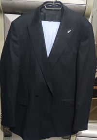 طقم كامل • اسود • استعمال ساعة