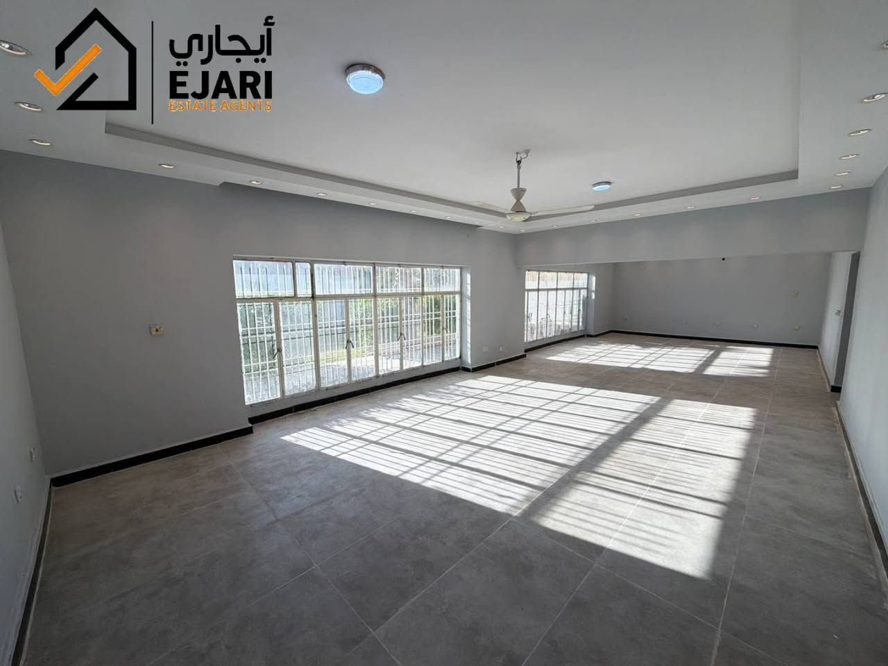 اعلان ايجار 
Ejari  إيجاري 
يوجد  منزل كبير  منطقه كراده المسبح مقابيل قريه دجله مساحه ٧٠٠ متر  امحدث  بالكامل يصلح مقر شركه او مكتب 
يحتوي ٨ غرف +صاله عدد٣ +حمام عدد ٨ +كراج عدد٢ +غرفه خارجيه  للحارس +حديقه +لوندري عدد٢ +مخزن عدد٢ +مدخل عدد ٣ +مطبخ عدد ٢ 
للاستفسار ***********
اذا مهتم بالسعر اكتب رقم 19 سوف يتم الرد عل الخاص 
نقدم خدمه  اداره العقارات جميع مناطق بغداد في حاله انك مشغول او امسافر وماعندك وكت اتابع البنايه او اي عقار يمنه الحل ايجاري بديل 
يلبي طلبك وانت مكانك بطرق حديثه 

او زيارتنا الى موقع الشركه في حي الجامعه الفرع مقابيل كليه الاداره والاقتصاد فرع مدرسه المباهج👇
 https://maps.app.goo.gl/uwkk4QPYd5EgivjP8?g_st=iw

 للمزيد من العروض يمكنكم الانضمام قناه التلكرام👇
https://t.me/omarEjari

وتساب 👇 فقط رسائل 
https://iwtsp.com/9647710000680

 التيك توك 👇
https://www.tiktok.com/@ejari86?_t=8V089pzmx7t&_r=1

 قناة  YouTube 👇

https://youtube.com/channel/UCPxpJjtiuOb1RoTmh_X9cZQ

#iraq #baghdad #kurdistan #iraqi #تجاري #property #investment #openhouse
#propertyinvestment #luxurylifestyle #apartment #sold #rent #apartments
#عقارات_المنصور #للايجار #ايجار #مجمعات #شقق #إيجاري #الجامعه #القادسيه #الجادريه #اليرموك #الداوودي #تجاري  #الحارثيه #الجادريه #بغداد #الكراده
