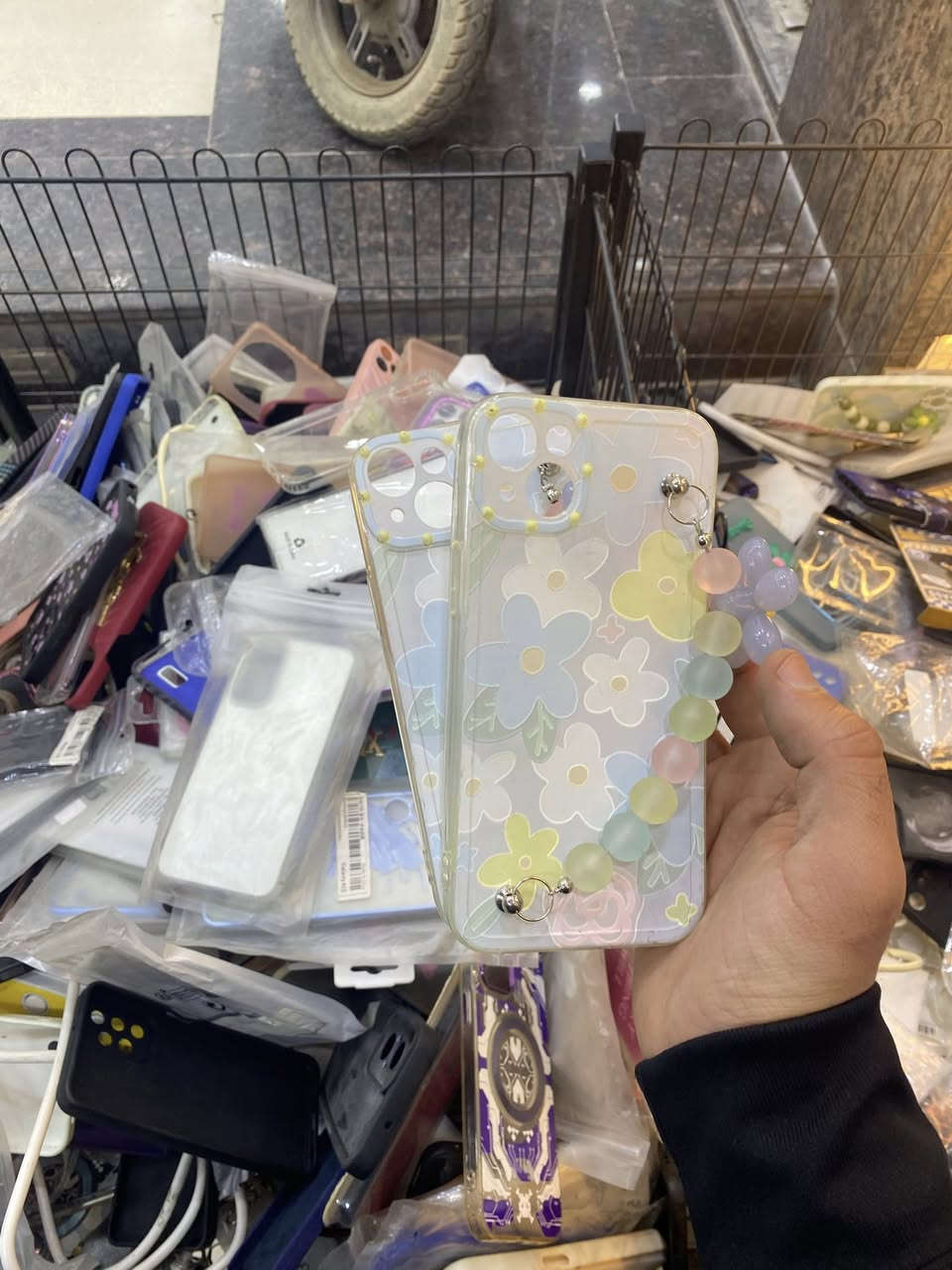 عندك محل او عندك بسطة هاي الشروة حيل تفيدك 355 كفرات مشكله ايفون اندرويد بسعر 300 دينار بس للحجز راسلوني خاص


**إذا كنت صاحب هذا الإعلان وتريد حذفه لأي سبب، رجاءا أرسل رسالة إلى الدعم الفني**