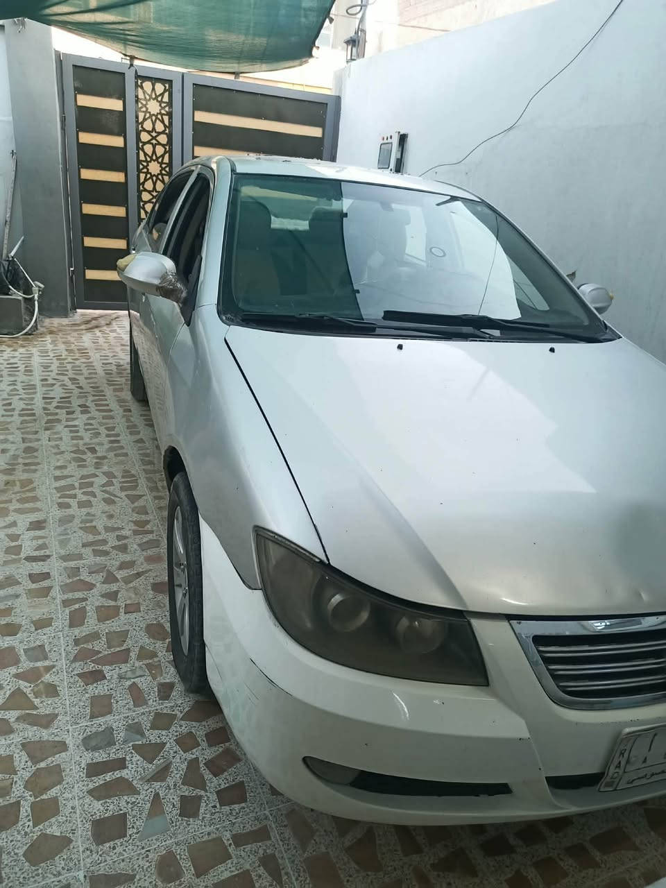 سيارة ليفان 620 موديل 2012 صبغ عام مكينة بداية صرف ونفخ كابون بانزين بيها صاحبها الشرعي شرط التحويل للاستفسار الاتصال على الرقم *********** ***********
