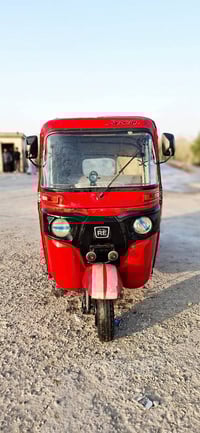 تكتك • ٢٠١٨ • أوراق