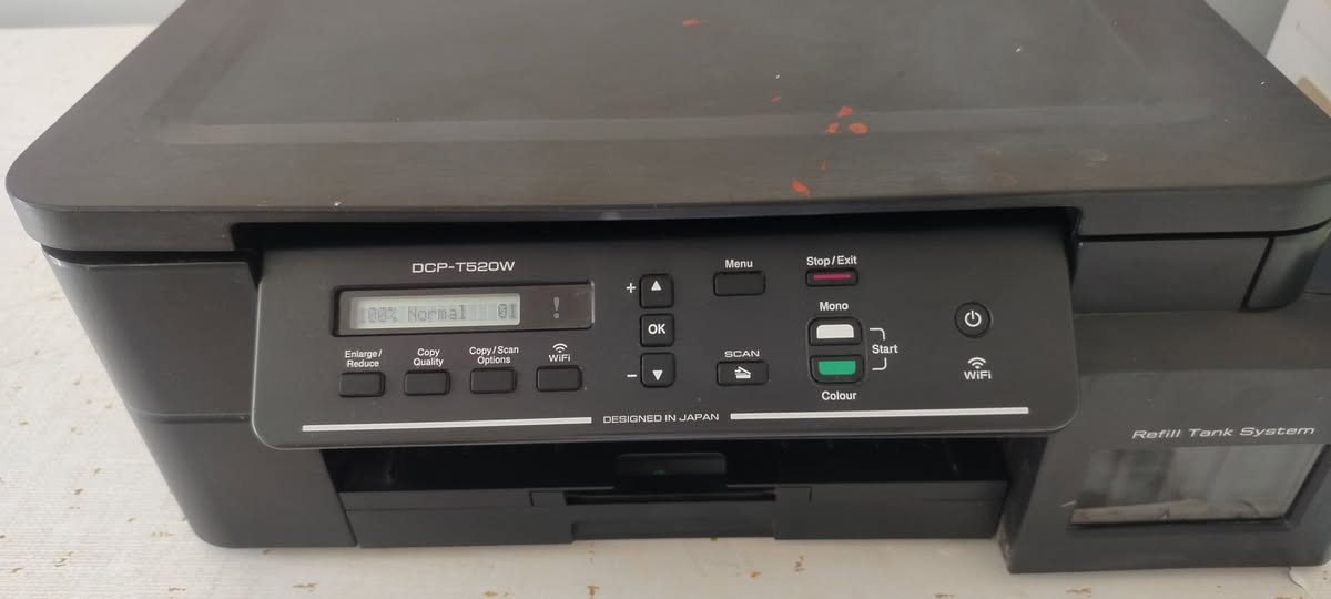 طابعة براذر 520t سعر 130 قفل بيها واي فاي توصيل موجود مو شراي لا تراسل (بدون معامله رجاءا) طابعه خير من الله مكاني كركوك ***********
