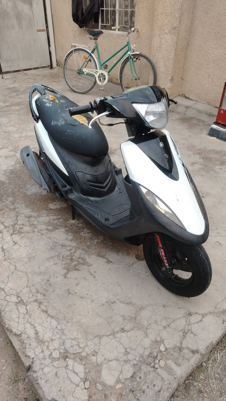 سلام عليكم عدلة بلادية من طول للطول دراجة برغي ممفتوح بيهة السعر 750 وبيهة مجال بسيط للشراي
*********** الدورة حي الصحة
