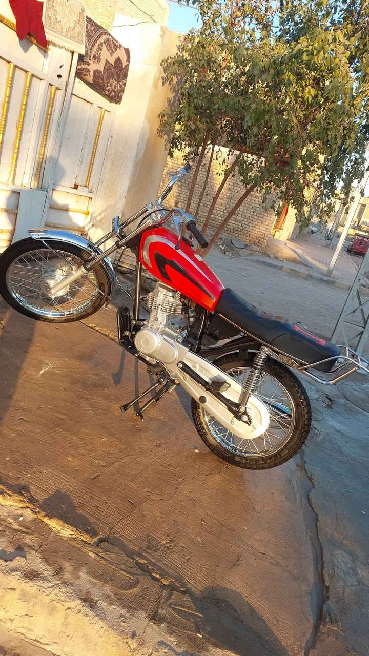 دراجة صار سبوع من تعمرت وراق المكان ميسان ابرمانة ***********
