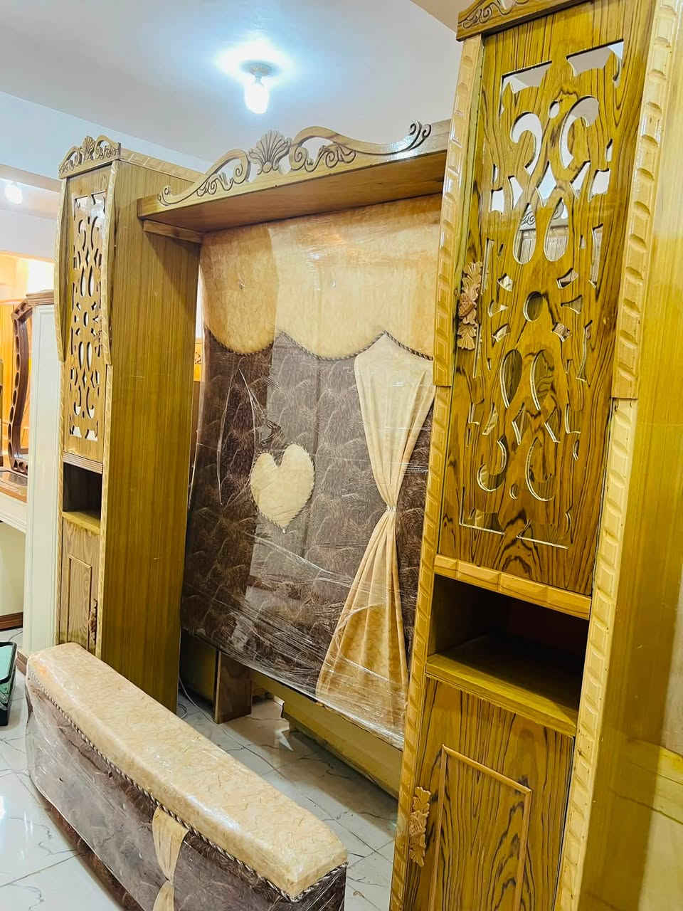 معرض الميار.  لأثاث المنزلي 

العنوان القيارة قرية اجحله

وصلتنه غرف فصالات جديده وحديثه. 
مع عروضات خاصه.    

عندي غرفه ٨٠٠وصاعد.  راسلونه 
*********** 

والقسط عل بطاقه الرافدين بدون مقدمه يبدي القسط. 
٧٥ الف وصاعد 

و حياكم الله متابعينه
