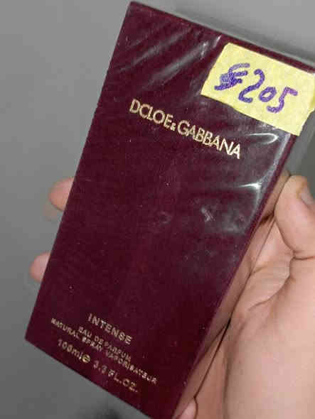 شلعة عطور تصفية مولات اوربي 🔥
العدد بين الـ85 الى 90 قطعه الكل جديد اكو كم قطعه فقط مفتوح سلفان 
كله جديد 
السعر 255 الف قفل قفل قفل واصل لباب بيتك 🔥
***********
