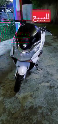 هوندا PCX • سكوتر