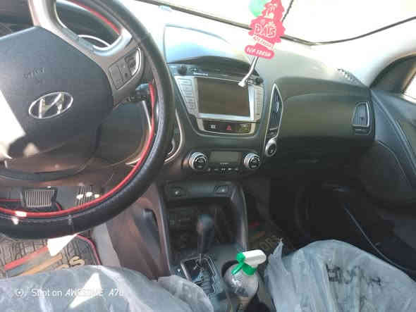 #مراوس
توسان موديل 2013 بصمه وارد كوري رقمها انكليزي بغداد 
محرك 2400 دوش جديد كفاله كير مكفول
مراوس بسيارة جيب كرفان
للاستفسار الاتصال على الرقم 
***********
غير متواجد على الماسنجر
