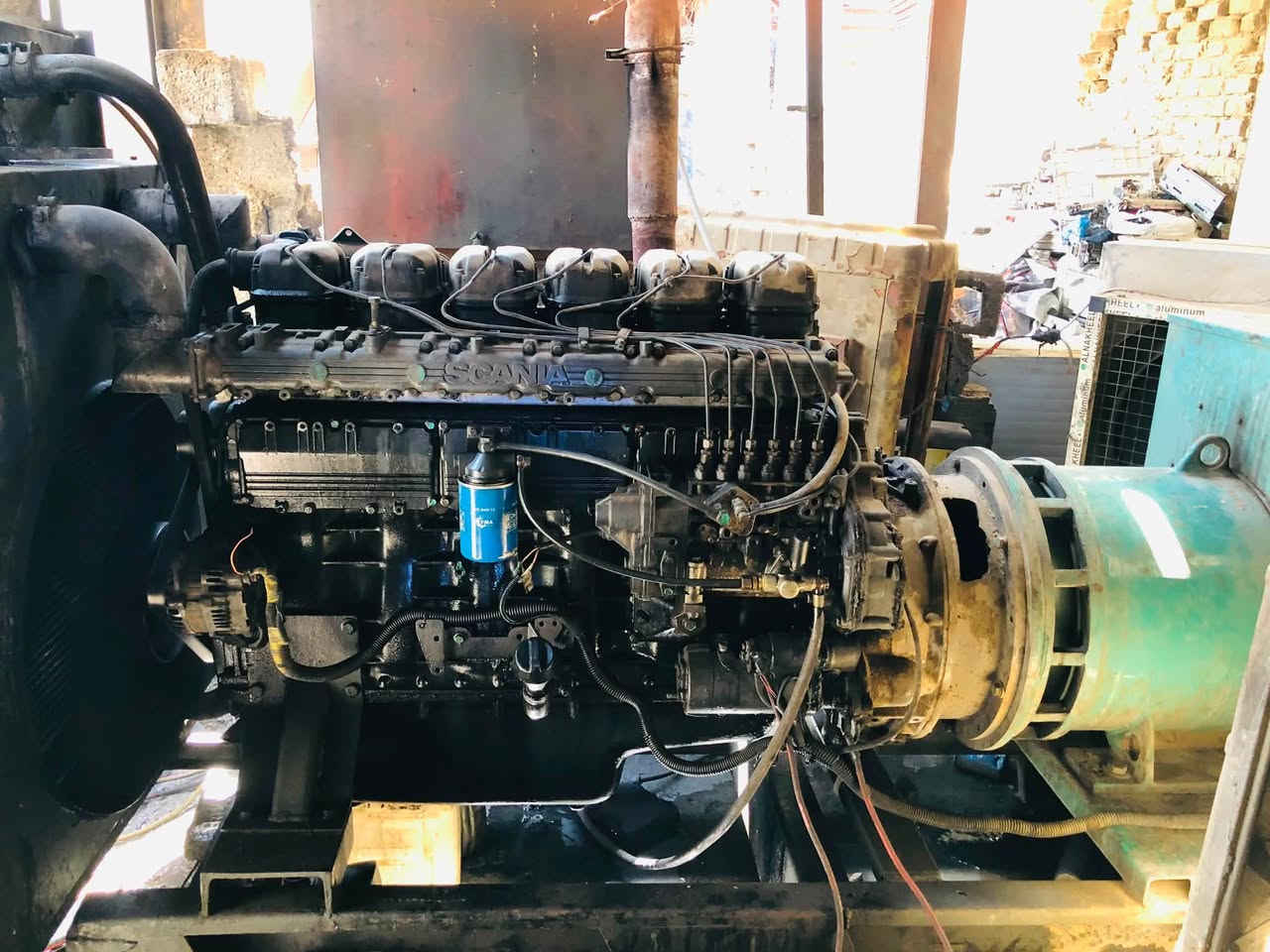 مولد سكانيا   124  بومه  مراوس أو بيع  راس توليد ألماني  300kv   محملها   660  أمبير  كل فيز  220مكاني  بغداد باب المعظم شارع المكاتب  للإستفسار هذا رقمي *********** علما آني أشغلها على منتوج  مو كاز
