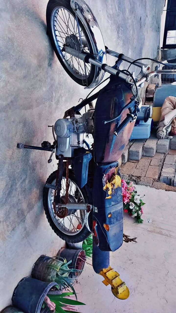 سلام عليكم شباب دراجه نامه للبيع موديل 20المحرك اخرس اي عيب ما بي نضيف كلش السعر 180وبي مجال للطيبين مكاني كركوك راسني عل فيس وتدلل متواجد 24ساعه دزلي طلب صداقه وذا تريد هاذ رقمي ***********
