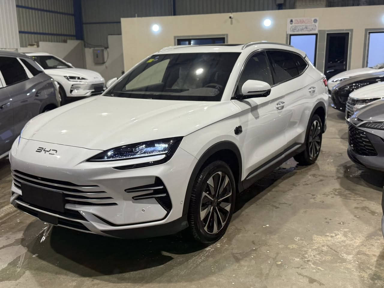 وصول بي واي دي سونك بلاس يم شركة ديار العتابي🟦 Byd  فول مواصفات song plus DM-i 2025
السعر : اتصل على الارقام التالية 
***********📞
📞***********

🔹المسافة المقطوعه:- 0 KM

🔹موديل :- 2025

🔹تقطع مسافه في شحنه الواحده 120
بالبانزين 1600

🔹 نوع الطاقة: هجينة قابلة للشحن (Plug-in Hybrid)

🔹 شاشة عدادات رقمية للسائق

🔹 مقعد امامي كهرباء 1

🔹 فتحة سقف بانوراما 
 🔹 13 كامره محيطية + اوتو بارك + داش كام
جنطة كهرباء 

🔹 تكييف هواء أوتوماتيكي مزدوج المناطق مع مخارج تكييف خلفية ومنفذ شحن USB

🔹 تصميم داخلي واسع بخمسة 5 مقاعد وخامات راقية جلد

🔹 إضاءة محيطية متعددة الألوان

🔹 مصابيح أمامية LED

🔹 عجلات ألمنيوم ثنائية اللون مقاس 19 بوصة
عنوان 📍: بغداد الرصافة معارض القناة النوذجية مقابيل وزارة النقل  قرب الفلكة الاولى القناة

للأستفسار 
***********📞
***********📞
