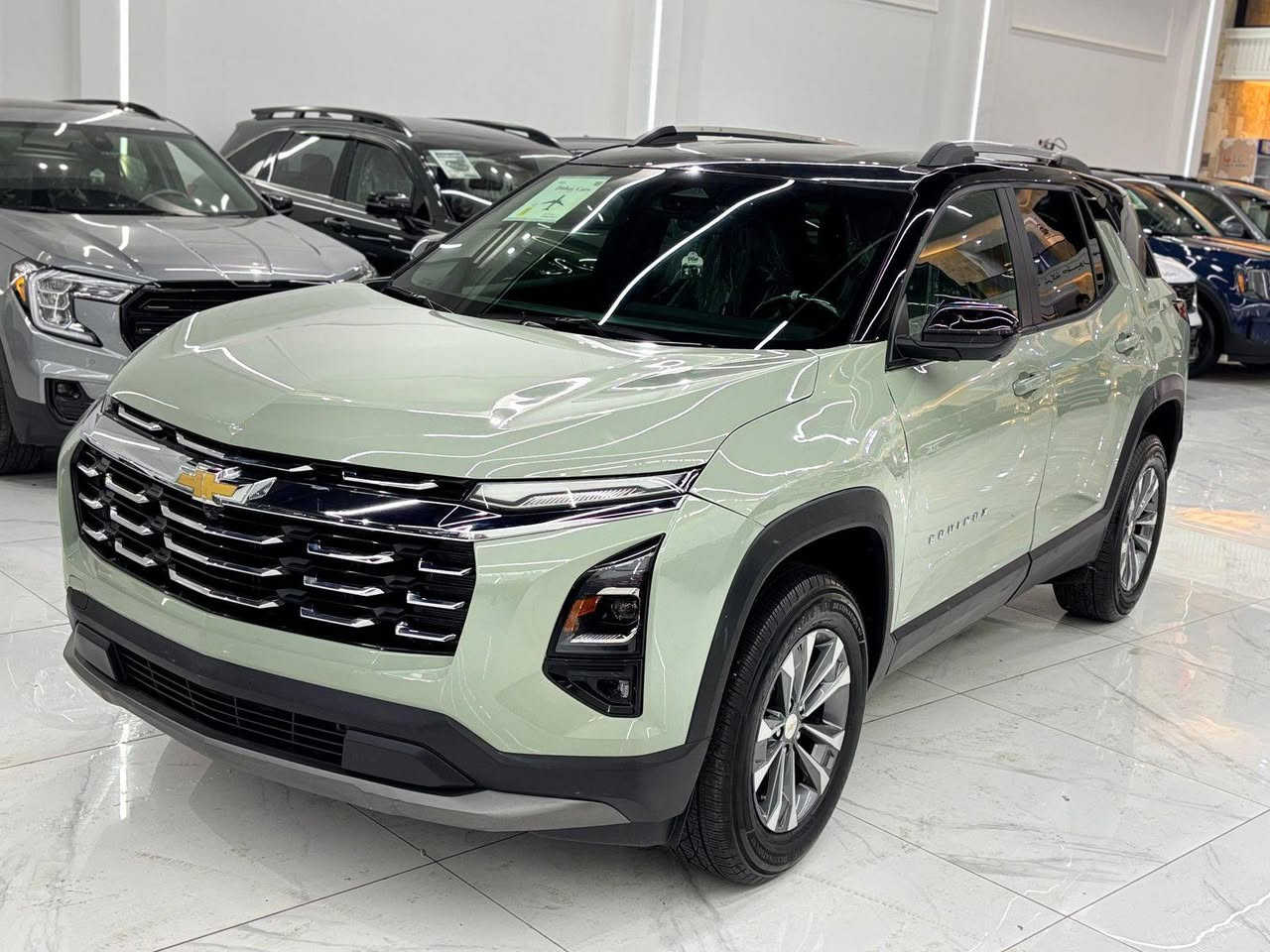 CHEVROLET: درووستكراوى                مۆديل :EQUINOX-Limited 
‎2025 : سال
V4 :  بزوينەر
                                دۆخ : امريكى 
                       لێدراو : 2 پارچه سبوغ 
‎ 5.000 :ماوەى رۆشتوو                                   نرخ : 175$
‎ناونيشان: هەولێر
*********** أربيل, العراق

