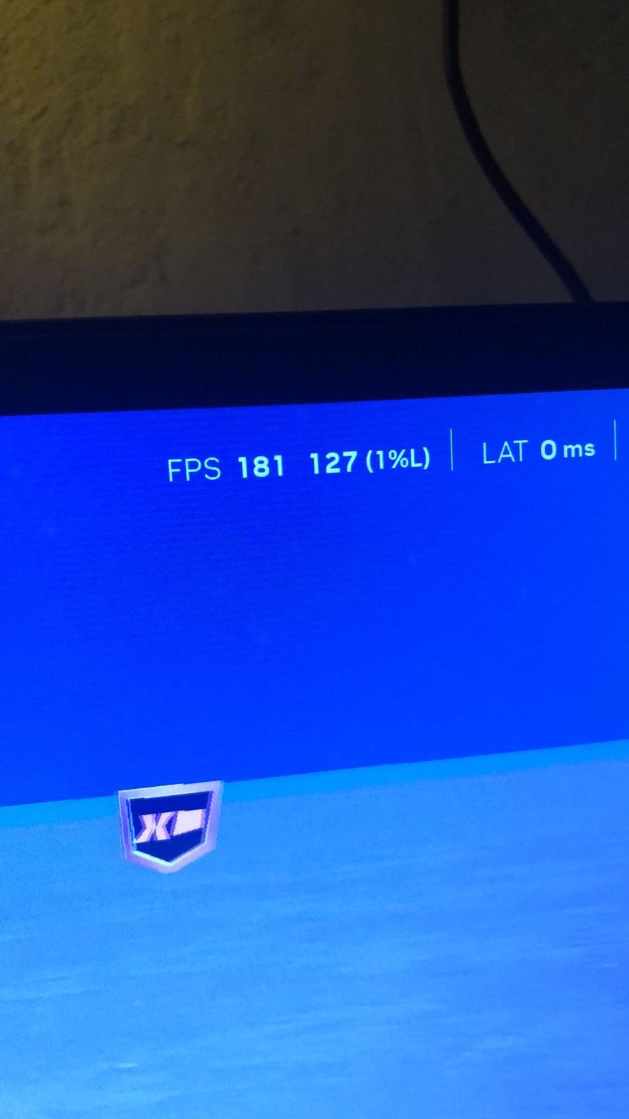 معالج Ryzen 5 4650g pro 
بورد b450
كرت شاشة 1660s 6gb
رامات 16 3200
تخزين m.2 512
بور سبلاي 700w
كيس اربع فانات RGB وفيه تحت هم RGB 