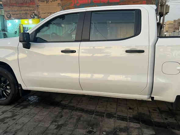 السلام عليكم سلفرادو موديل 2024.ماشية ٦٠٠٠ محرك ٤سلندر بيه صبغ اماكن ماشر بلاحمر سعره ٢٢٠ وبيه مجال بسيط ‭٠٧٧٠ ٧٩٥ ٦٥٦٤‬
