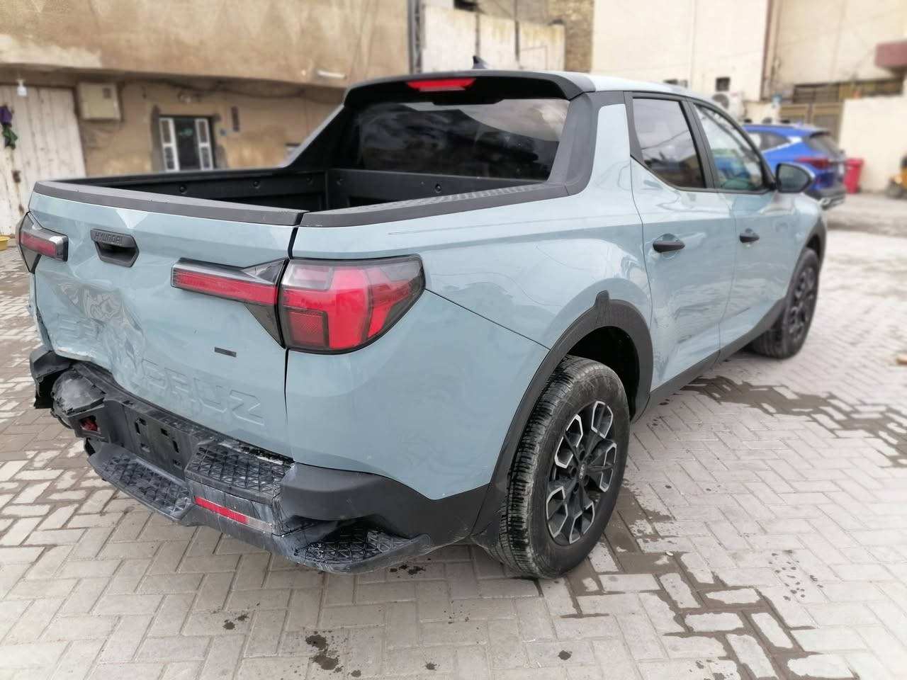 ياالله 
السلام عليكم بيكم سنتا كروز 2024 وارد امريكي 

Hyundai Santa  2024 Green 2.5L 

حجم المكينه : 2500 تيربو

المسافه المقطوعه : 11الف ميل  

الضرر :  باب الحوض والدوسة السيرة  موضح  بالصور

الايرباك : سليم مطاك ولايرباك 

المواصفات

2.بصمه

3. كشن كهرباء 

4. ويل كب 

5.رادارات 360

6.تشغيل عن بعد 

7.لايتات لد 

8. لايتات زنون

9. اشاير بالمري

10. تحكم 

11.كامرة

12.كشنات كهرباء

14.هندبريك بصمه

15.هيترات بالكشنات

السعر : ١٩٠ ورقة

تفاصيل آكثر هذآ رقمي *********** *********** 

مكاني بغداد الحبيبية
