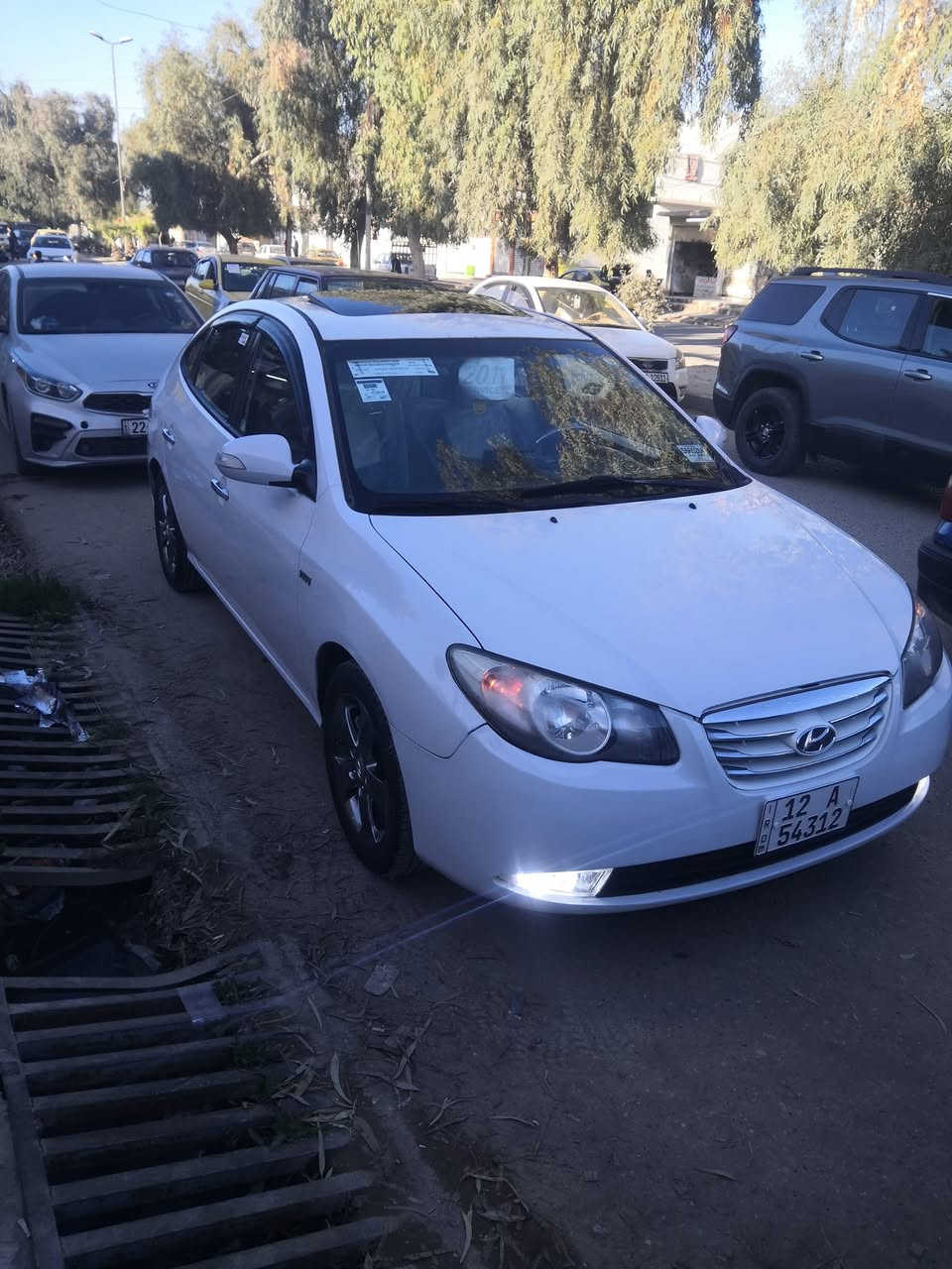 سياره انترا ٢٠١١ فول موصفات  سلايت   مكينه وكير شرط ويل كب ١٦ طخم تايه جديد
مضرر مال تحرير بيها كم قطعه صبغ  ابيعها احزام رقم نينوى الجديد كابون بانزين بيها مكان السيارة ايمن سعرها ١١٠
***********
