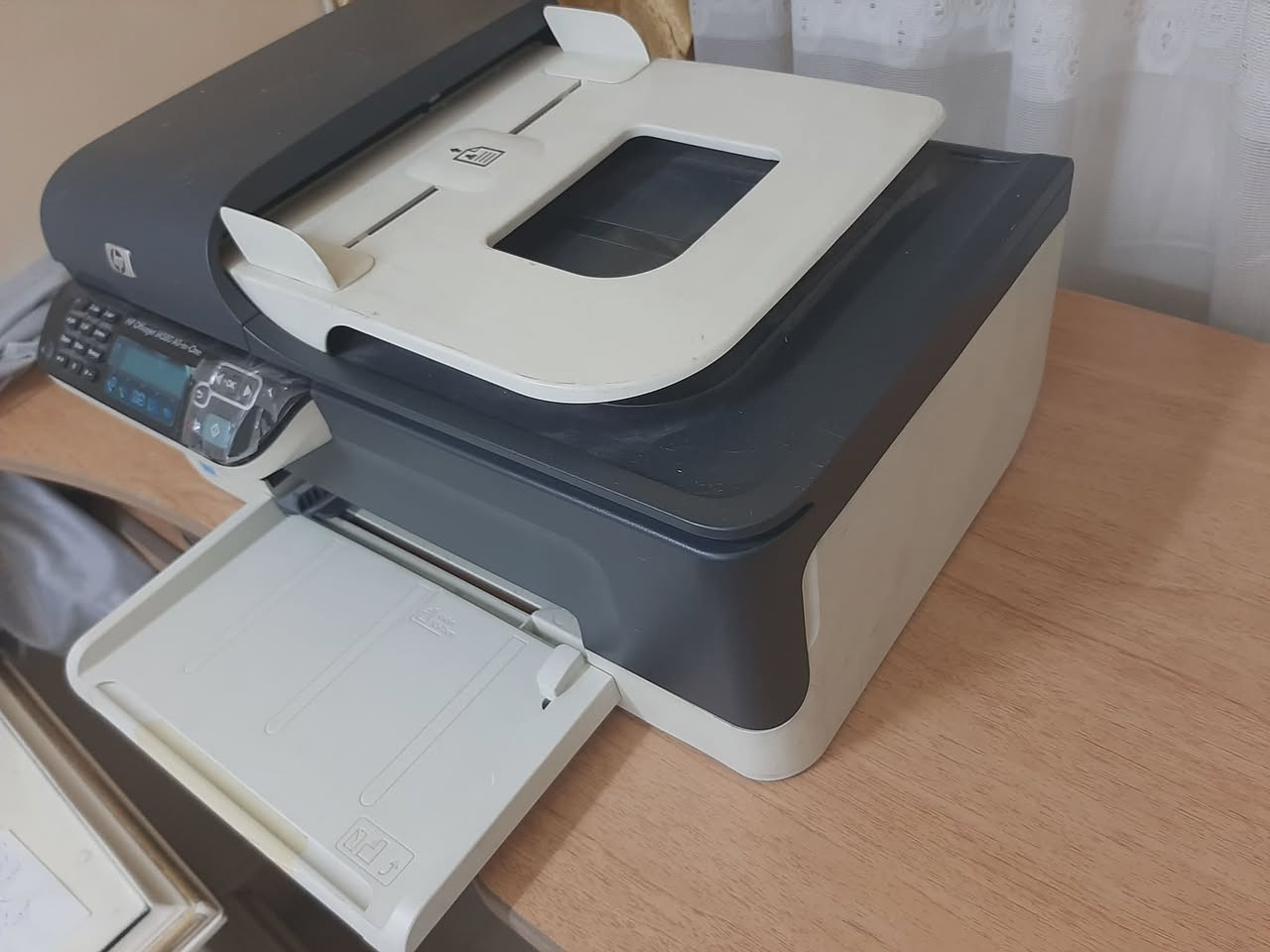 طابعه نوع hp ملونه فيها سكنر و فاكس  ... للبيع أخت الجديده استعمال منزلي خفيف


**إذا كنت صاحب هذا الإعلان وتريد حذفه لأي سبب، رجاءا أرسل رسالة إلى الدعم الفني**