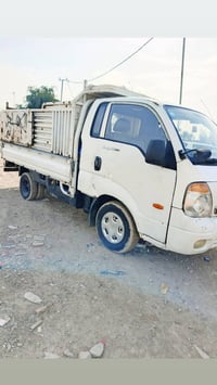 كيا حمل موديل 2007 مكينه ٣٠٠٠ام عيون  رقمه بغداد انكليزي بسمي تحويل ثا...