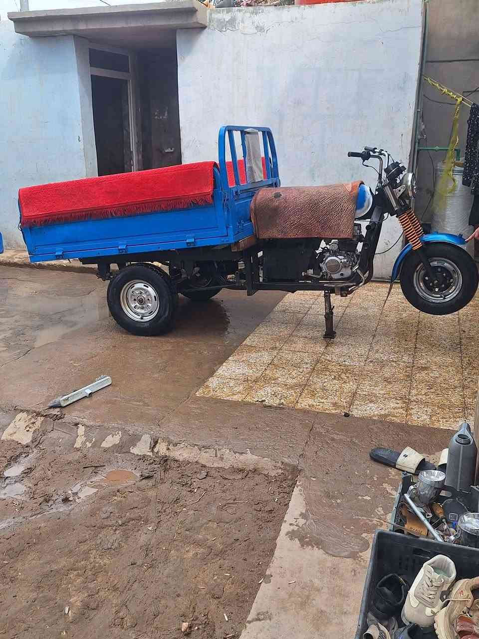 سلام عليكم
موديل 14 
كفالة عامة 
مكينة خير من الله
سعر 900 بيه مجال حك الجية 
مكانهاااا كوت
للاستفسار
***********
