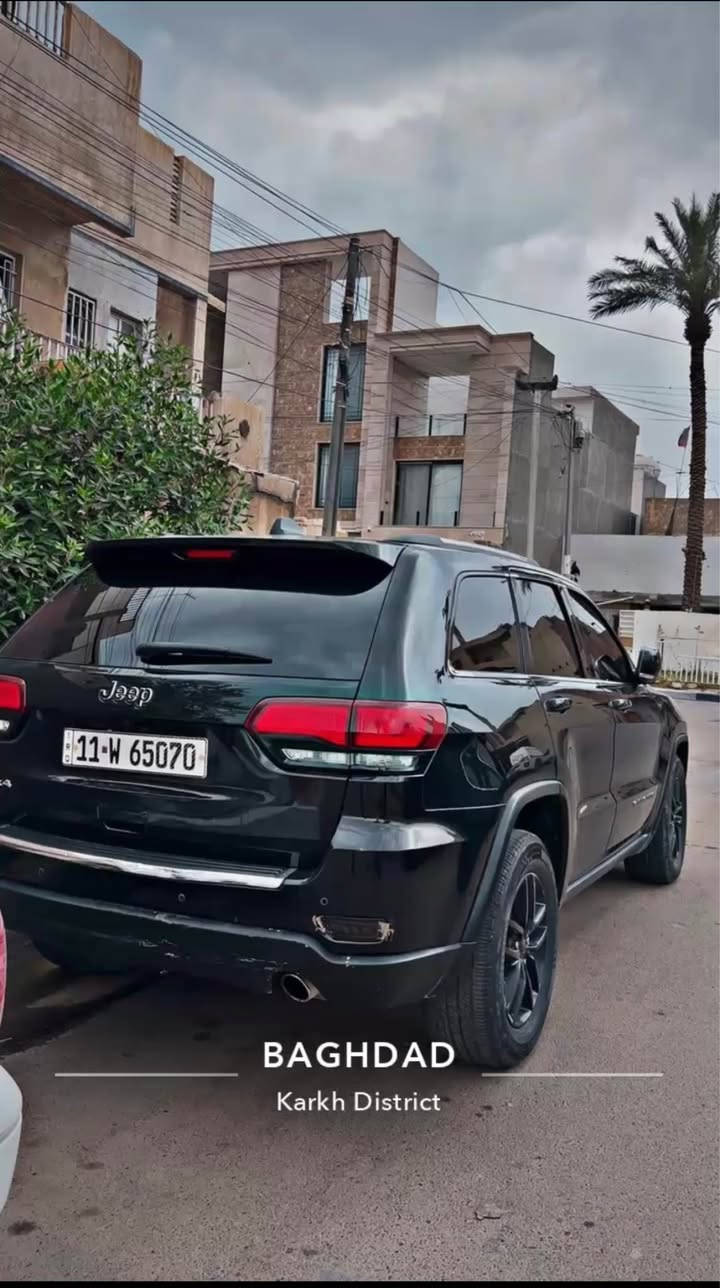 عيدكم مبارك🤍
فقط بيع 
السلام عليكم للبيع جيب 2020
شيروكي فول مواصفات 
رقم بغداد باسمي سنوية وهزة جديدة 
ماشيه 75 الف حادثه بنيد وشوية جاملغ
وبيها بابين كلير من امريكا

تجي تفحص بيدك لان هذا حديد وين تاخذها اخذها عجبتك عيوني الك
ما عجبتك فدوه الك ❤️

كير محرك مكفول 
مكينه 3600

فتحة قف سلايت

شاشه كبيره

كشنات جلد+تدفئه 

كشن كهرباء

تشغيل عن  بعد

صندوق كهرباء

حساس خلفي + كامره دواره

رادار جانبي + خلفي +توقف ذاتي

قطعتين تبريد

بعد بيها هواي مواصفات 

السياره تخم تاير جديد باتري جديد 

ادامه كامله للمحرك ترايك مفتوح

مكاني بغداد ، الكرخ 

السيارة مضلله بيها كتاب 🚓

السعر 195$🔥وبيها مجال بسيط

*********** بغداد, العراق
