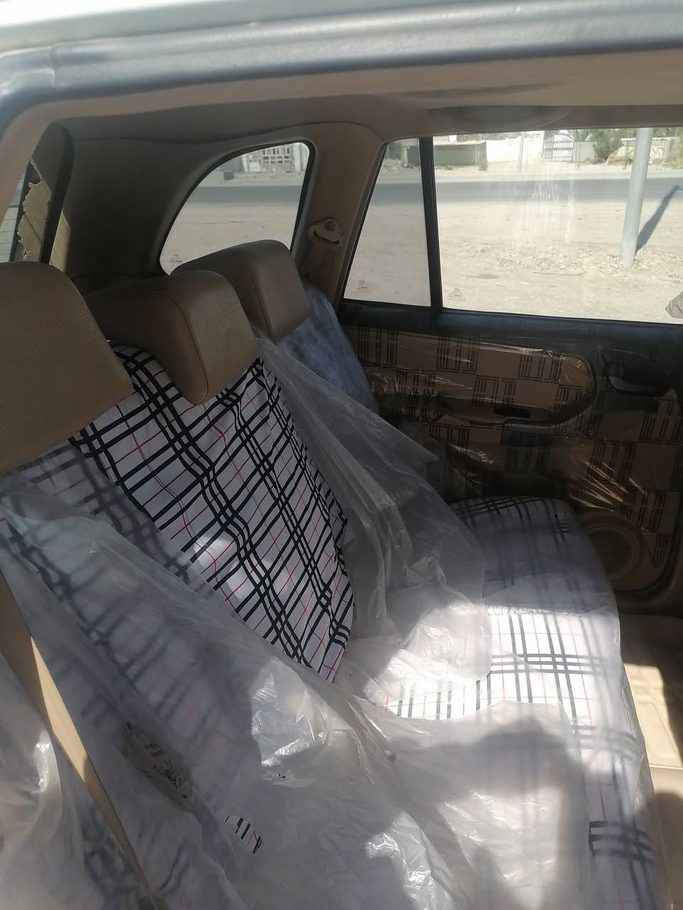 السلام عليكم تيكو ٢٠١٣ للبيع ٤٨ ورقة وبيه مجال رقم الهاتف *********** الكير كهربائي الرقم كربلاء المكان بابل  الكفل
