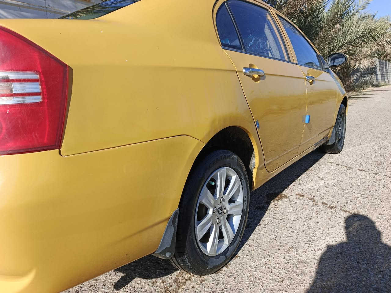 السلام عليكم
ليڤان ٦٢٠ موديل ٢٠١٣ مصفره مرور بس  مطلوبه هيئه ٧٥٠ الف 
رقم بغداد احمر مكان سيارة بغداد/ الرقم بي واتساب ***********  اثير ***********
