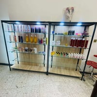 مستحضرات تجميل • للبيع