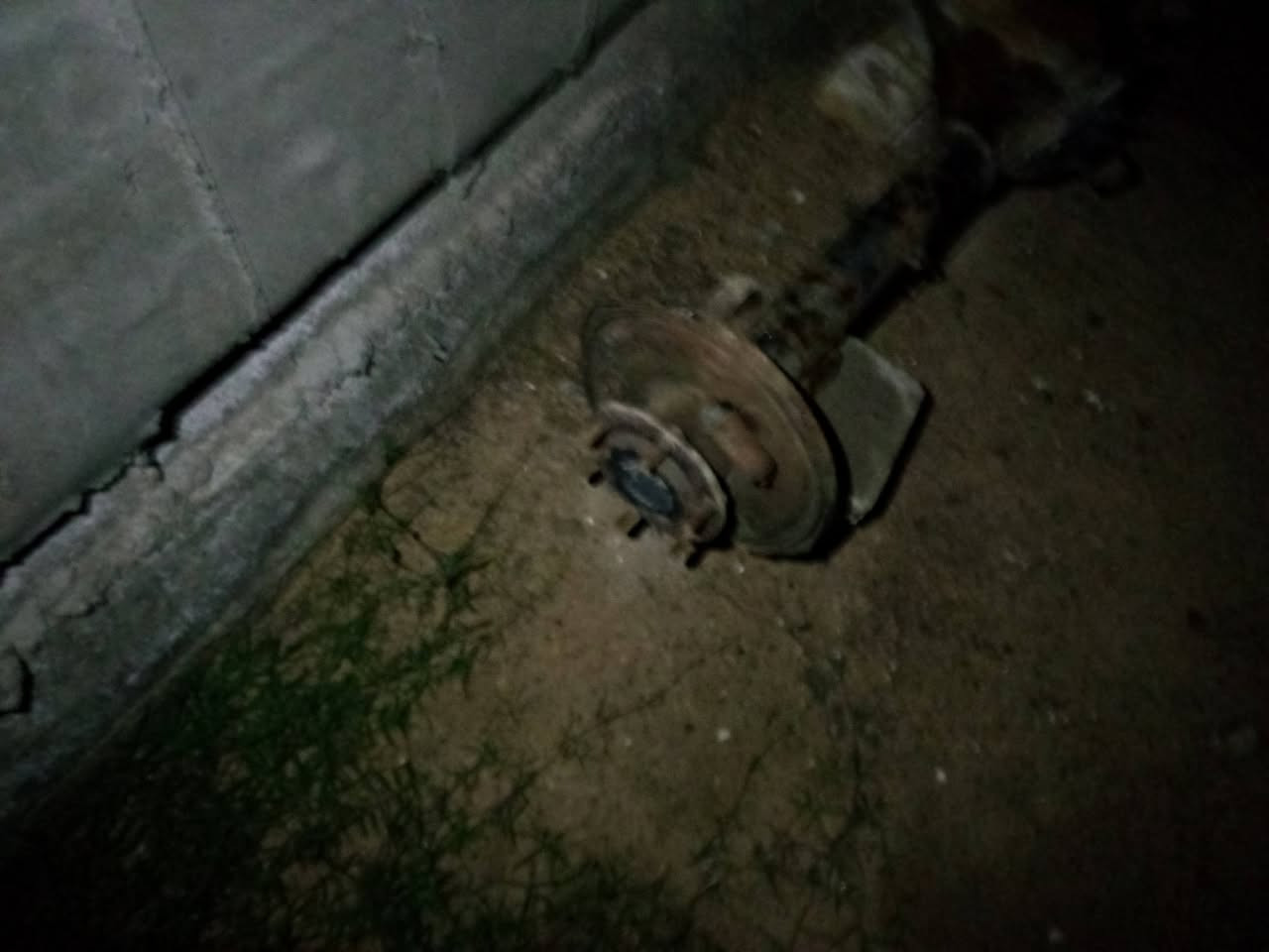 اكسل نيسان يورفان ناصيه لبيع مكفول بانزين لبيع السعر 150العنوان ابو غريب الحصوه 
رقم الهاتف ***********بي وات
