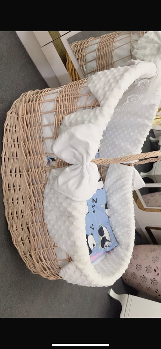 بردات تور مبطن يكفي شباك 3امتار ونص سعره 40 وكريكوت خوص اخو جديد ب30 المكان الحريه


**إذا كنت صاحب هذا الإعلان وتريد حذفه لأي سبب، رجاءا أرسل رسالة إلى الدعم الفني**