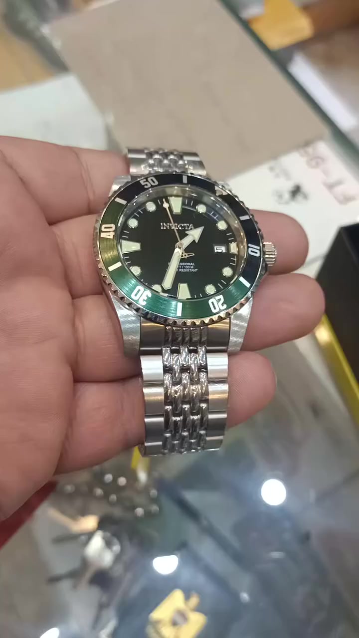 أنفكتا اوتماتيك مكينة كشف 
جديدة لوك 
رنك دوار 
القطر 44 
السعر 125$


**إذا كنت صاحب هذا الإعلان وتريد حذفه لأي سبب، رجاءا أرسل رسالة إلى الدعم الفني**